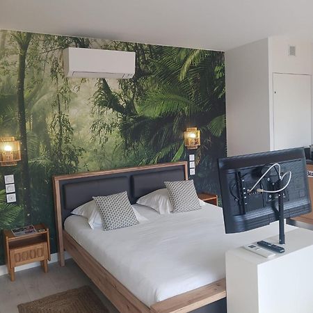 Aracari Hotel Villars-les-Dombes Exterior foto